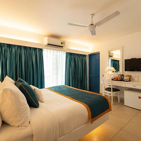 Zone Connect By The Park Calangute Hotel Old Goa Ngoại thất bức ảnh